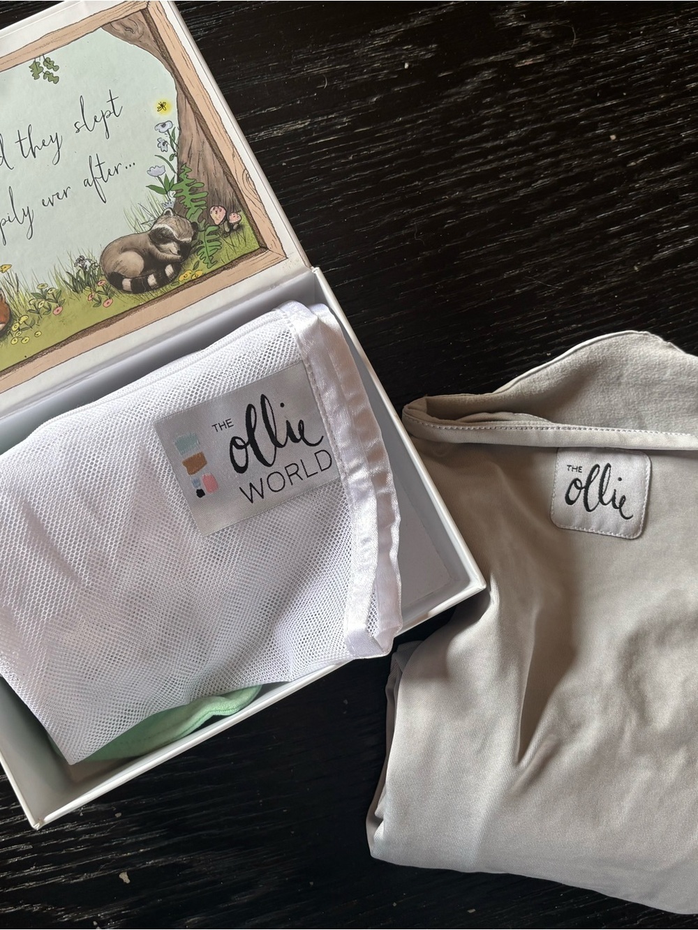 Ollie swaddle in grey
